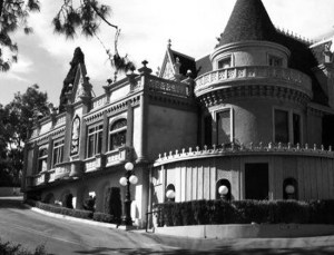 haunted-places-la-magic-castle
